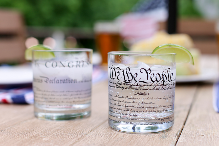 U.S. Constitution We The People Rocks Glass